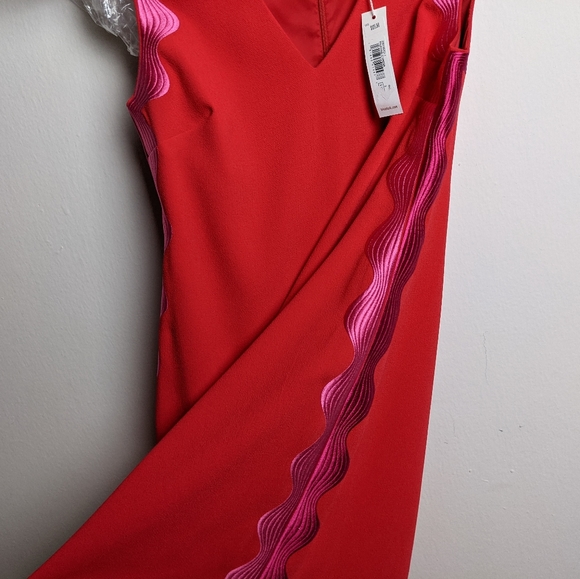 New Trina Turk Red Wave Scalloped Dress Size 2 - Picture 6 of 14